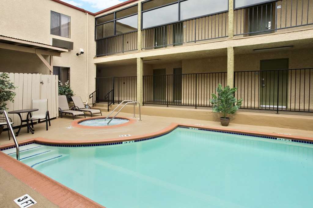 Howard Johnson By Wyndham Reseda Hotel & Suites Los Angeles Fasiliteter bilde