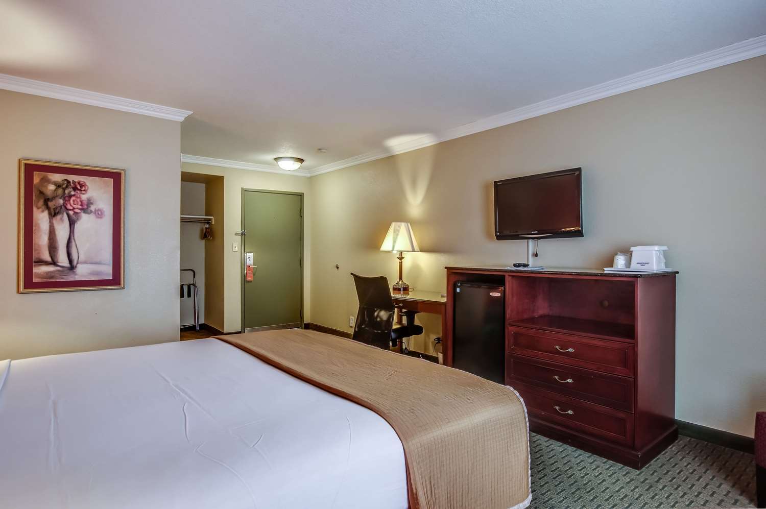 Howard Johnson By Wyndham Reseda Hotel & Suites Los Angeles Eksteriør bilde