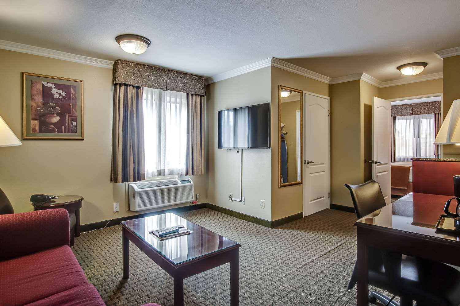 Howard Johnson By Wyndham Reseda Hotel & Suites Los Angeles Eksteriør bilde